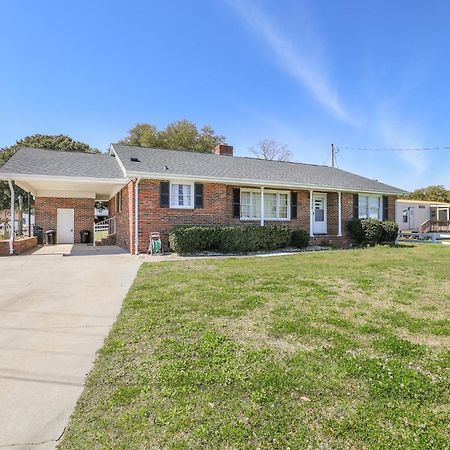 Spacious Home With Waterfront View-Welcome Pets Sneads Ferry Exteriér fotografie